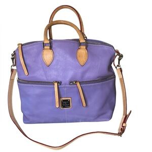 EUC Dooney & Bourke Dillon Double Pocket Satchel Crossbody in Lavender.